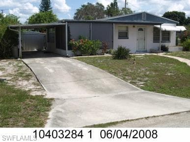 1111 Cherokee AVE LEHIGH ACRES, FL 33936