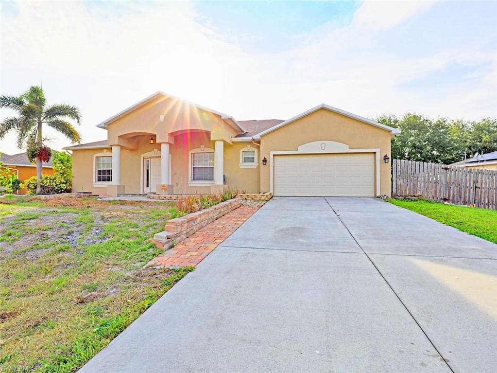 102 NW 1st PL CAPE CORAL, FL 33993