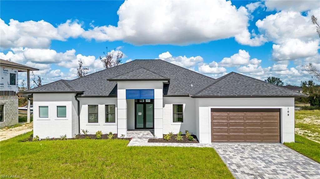 109 8th TER CAPE CORAL, FL 33909
