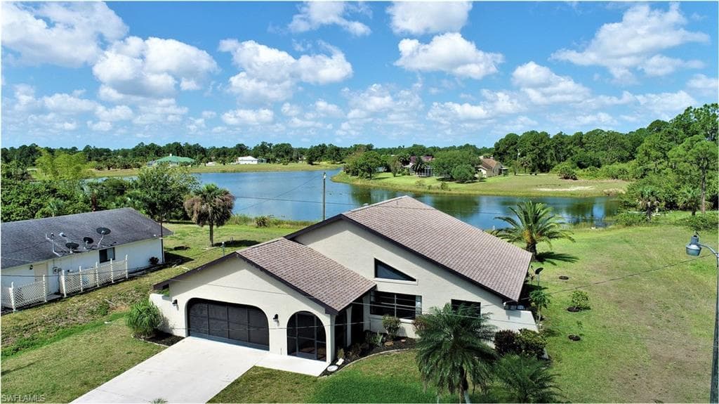178 Karlow AVE LEHIGH ACRES, FL 33974