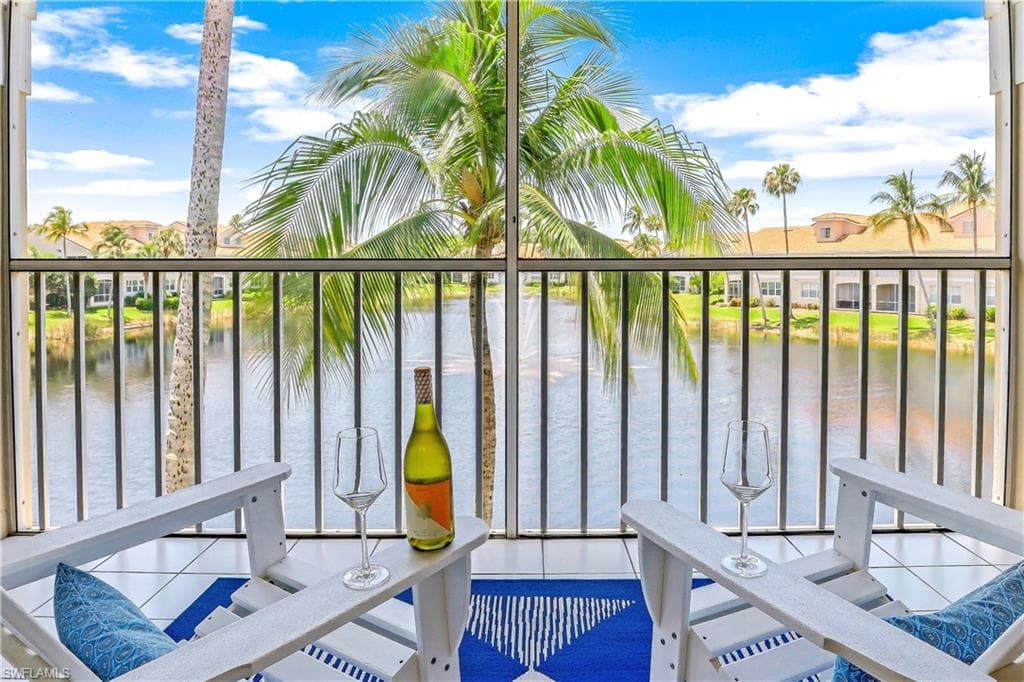 8375 Excalibur CIR I5 NAPLES, FL 34108