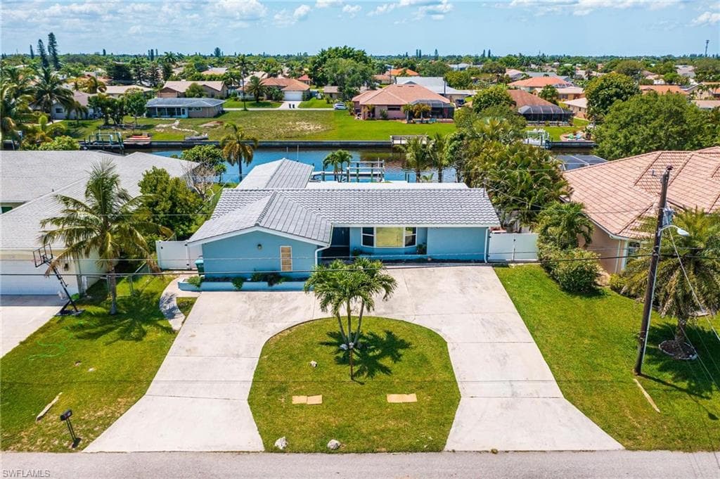 1106 SE 20th ST CAPE CORAL, FL 33990