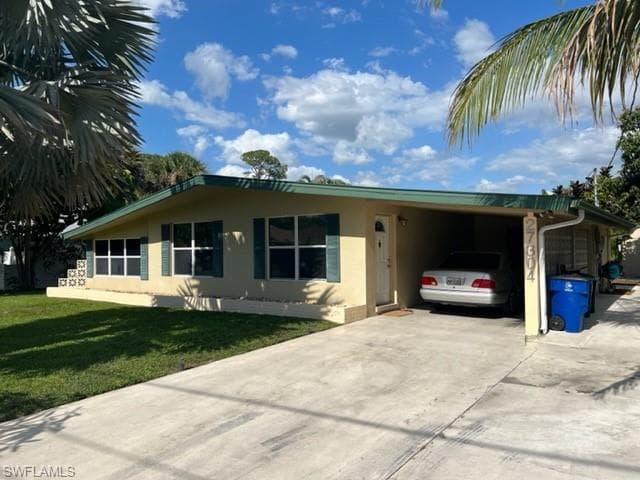 27304 Buccaneer DR BONITA SPRINGS, FL 34135