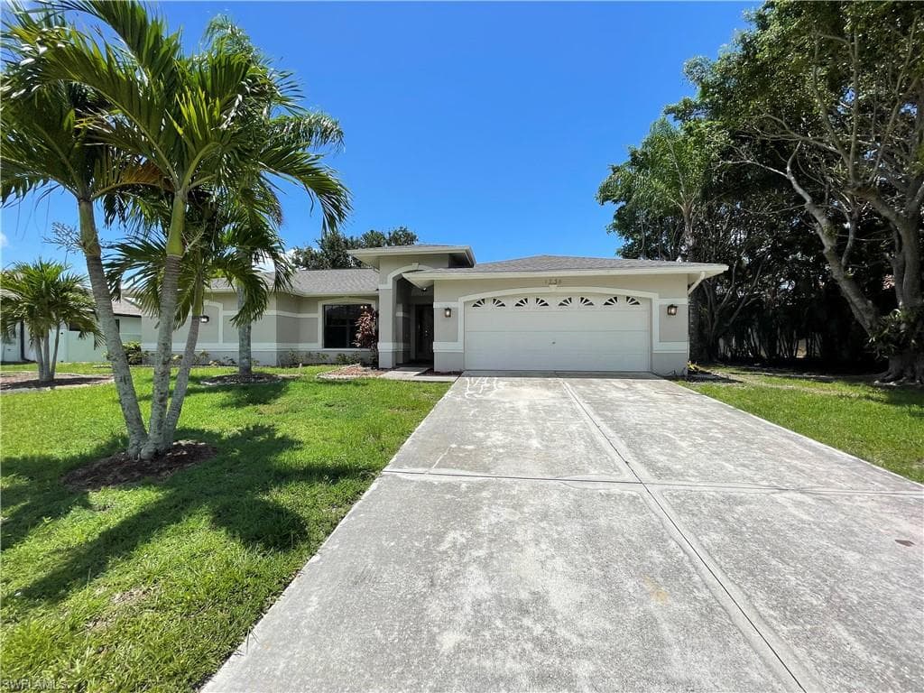 1738 SW 51st ST CAPE CORAL, FL 33914