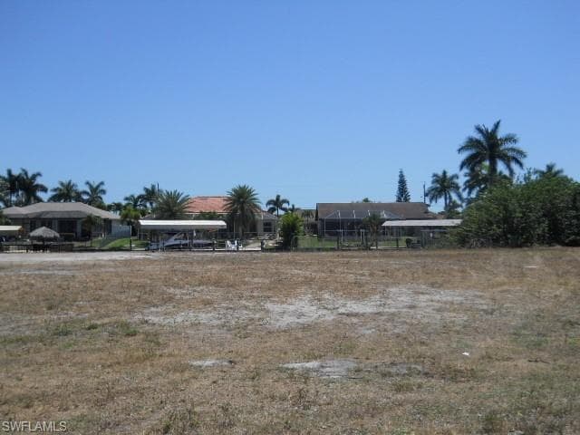 2612 SW 35th TER CAPE CORAL, FL 33914