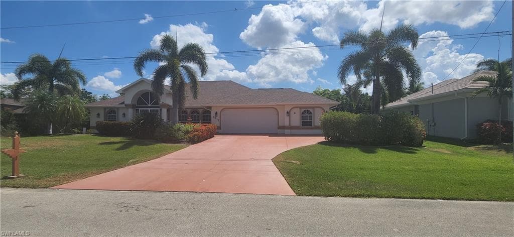 5211 SW 27th PL CAPE CORAL, FL 33914