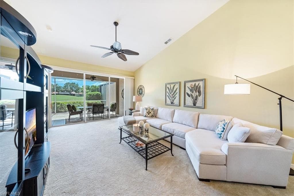6609 Castlelawn PL 33 NAPLES, FL 34113