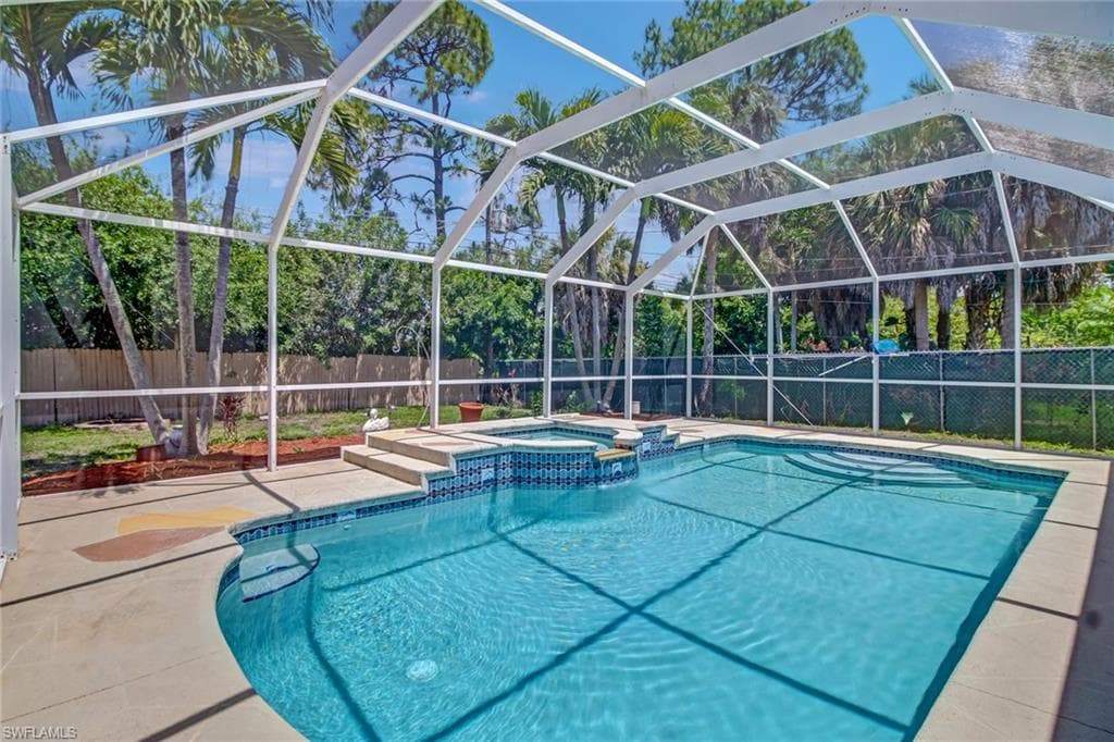 5217 Jennings ST NAPLES, FL 34113