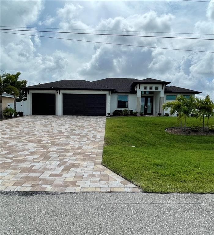 1229 NW 33rd PL CAPE CORAL, FL 33993