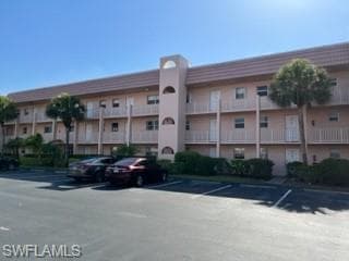 225 Turtle Lake CT 303 NAPLES, FL 34105