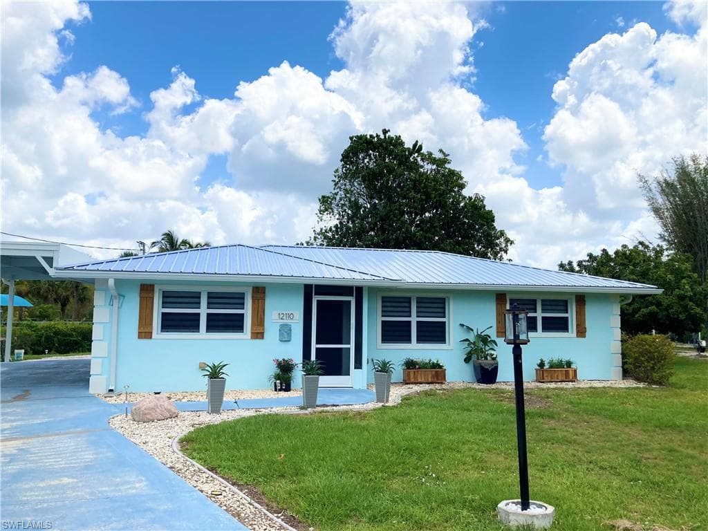 12110 Bohman LN BOKEELIA, FL 33922