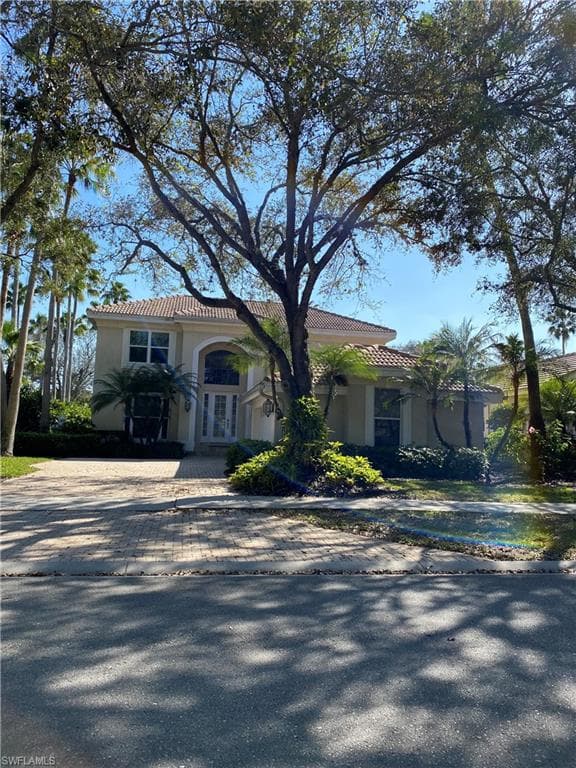 5294 Kensington High ST NAPLES, FL 34105