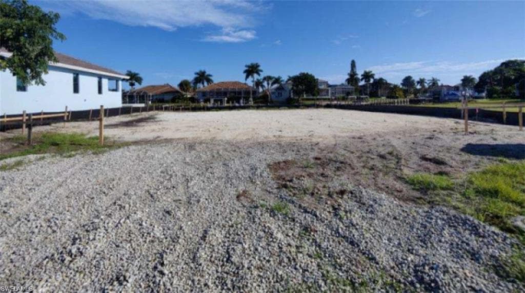 792 Saturn CT MARCO ISLAND, FL 34145