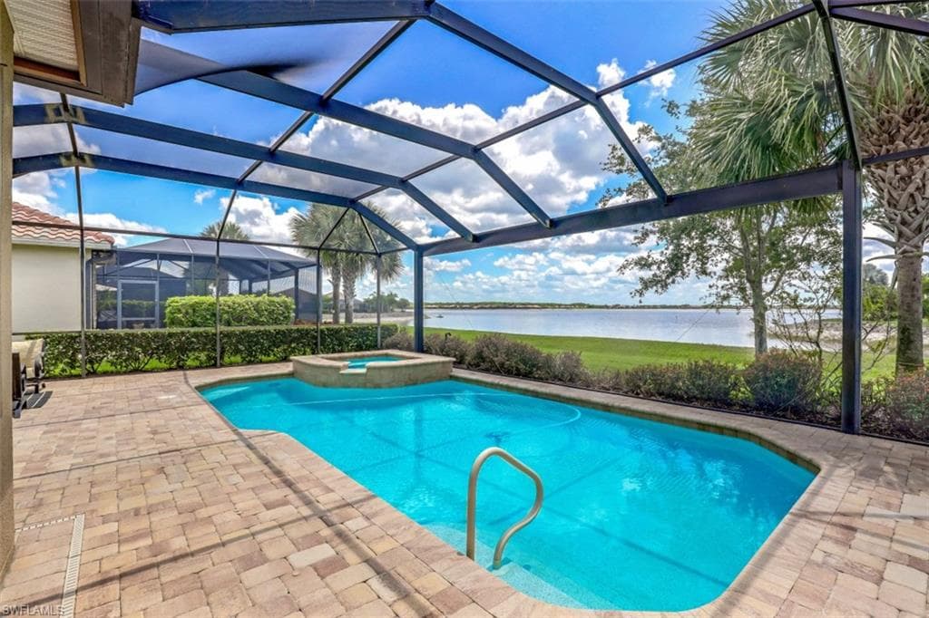 9415 Quarry DR NAPLES, FL 34120