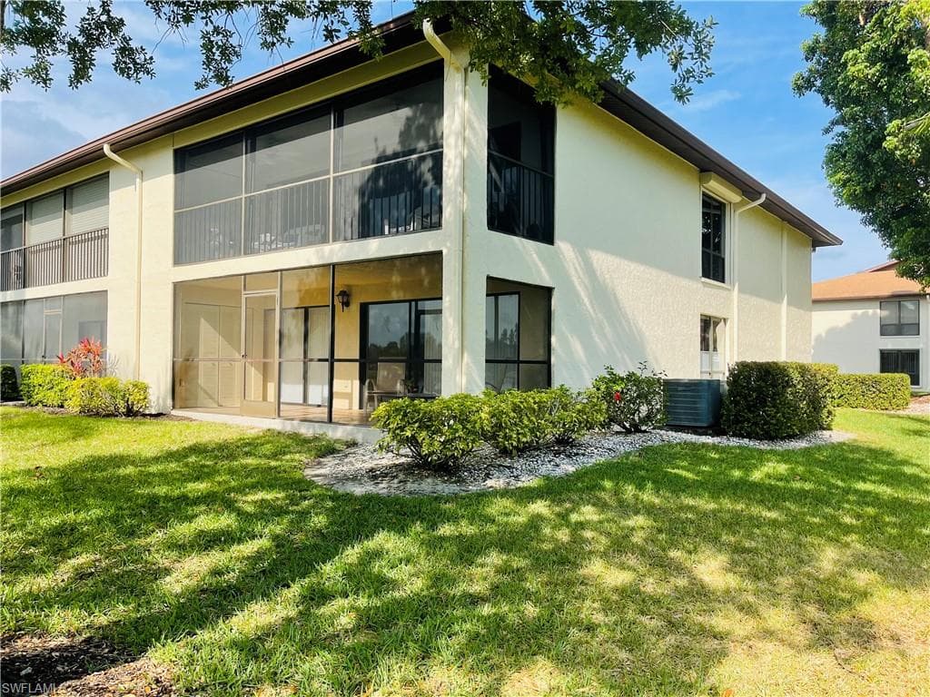 4240 Chantelle DR B101 NAPLES, FL 34112