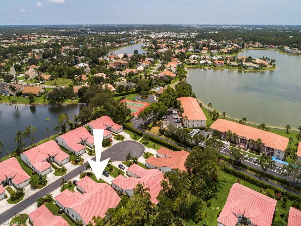 227 Melrose PL 52 NAPLES, FL 34104