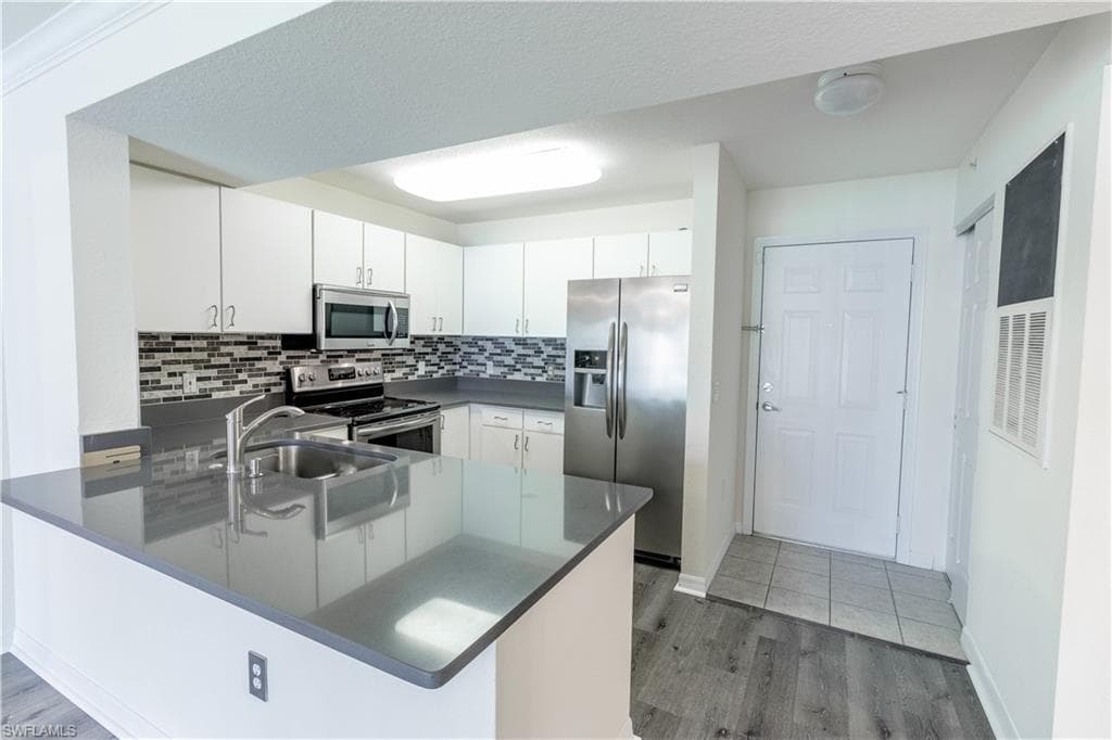 8234 Key Royal CIR 521 NAPLES, FL 34119