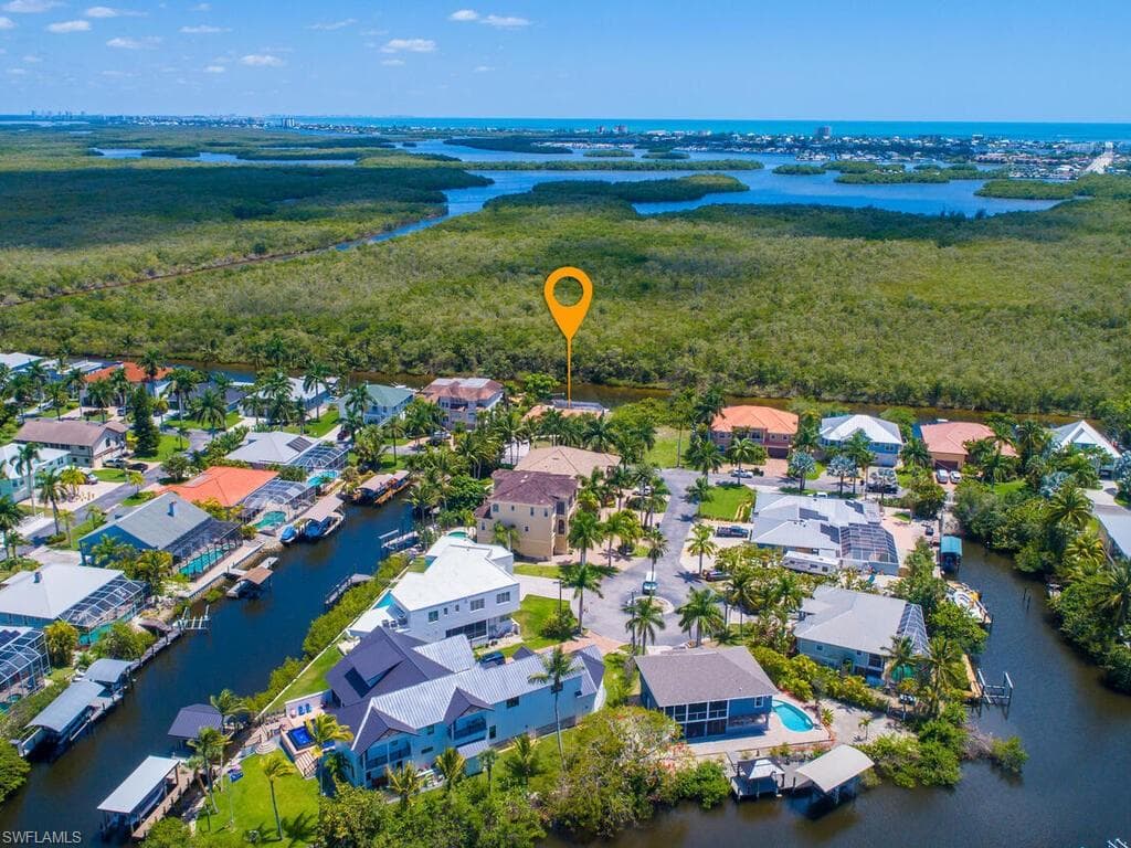 11751 Isle Of Palms DR FORT MYERS BEACH, FL 33931