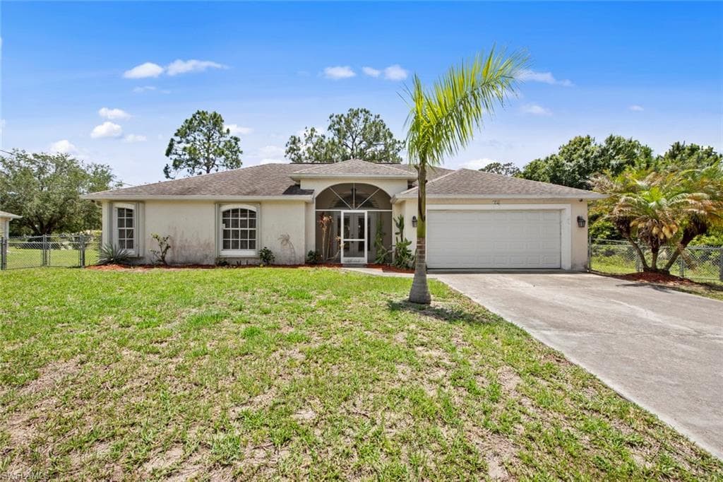 1046 Sunrise BLVD LEHIGH ACRES, FL 33974