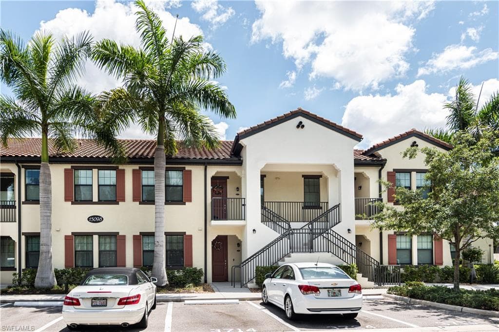15098 Palmer Lake CIR 204 NAPLES, FL 34109