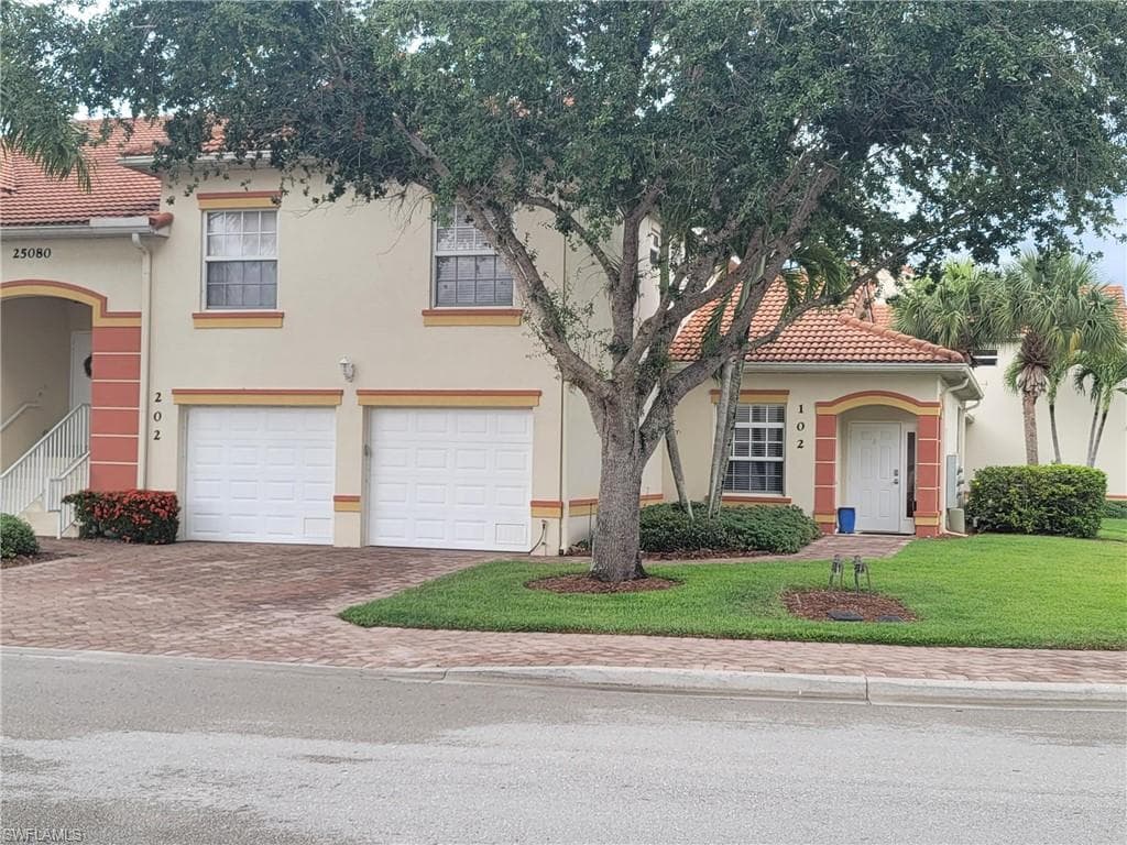 25080 Peacock LN 102 NAPLES, FL 34114