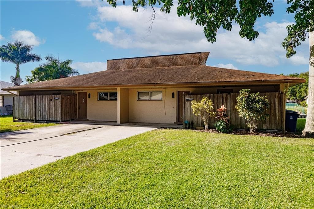14937/939 Wise WAY FORT MYERS, FL 33905