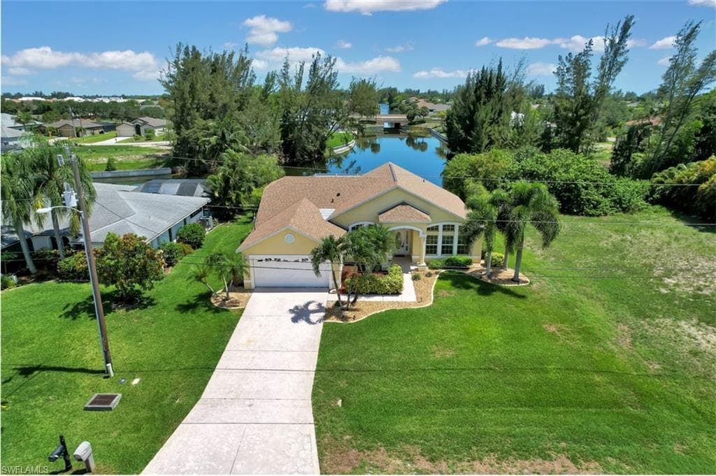 1010 SW 23rd ST CAPE CORAL, FL 33991