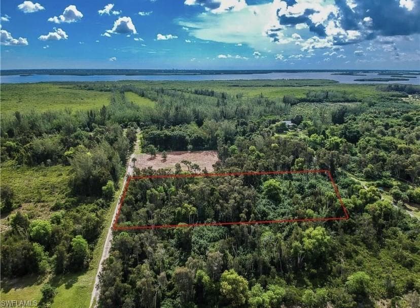 5599 Royal Okley LN BOKEELIA, FL 33922