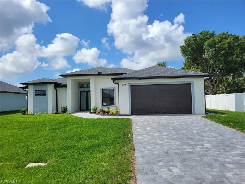 610 SW 15th TER CAPE CORAL, FL 33991