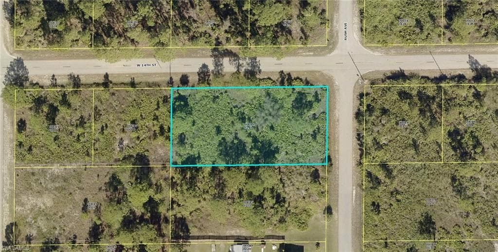 1323 Rush AVE LEHIGH ACRES, FL 33972