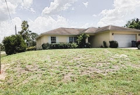 104 Zona AVE N LEHIGH ACRES, FL 33971