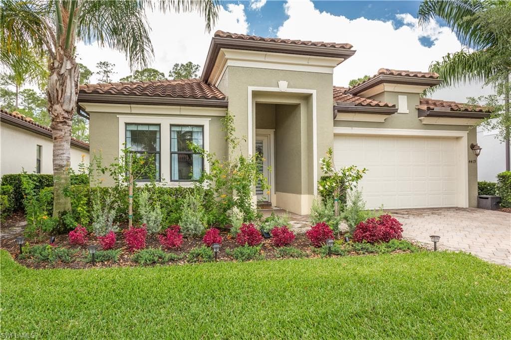 4419 Raffia Palm CIR NAPLES, FL 34119