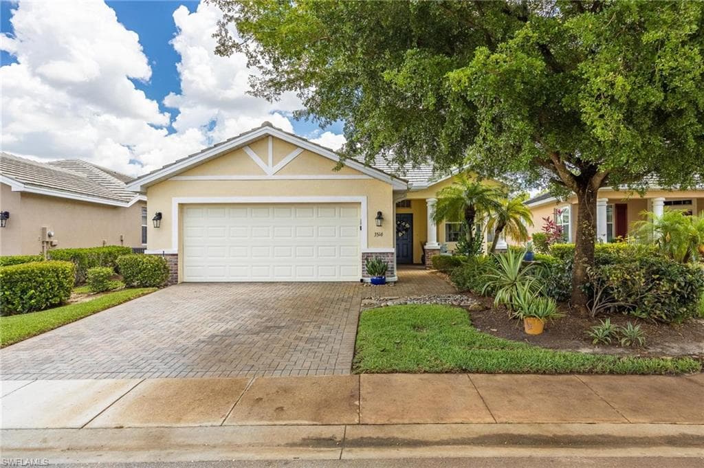 3516 Crosswater DR NORTH FORT MYERS, FL 33917