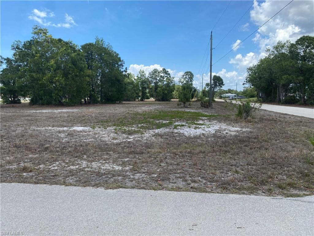 3817 NW 47th ST CAPE CORAL, FL 33993