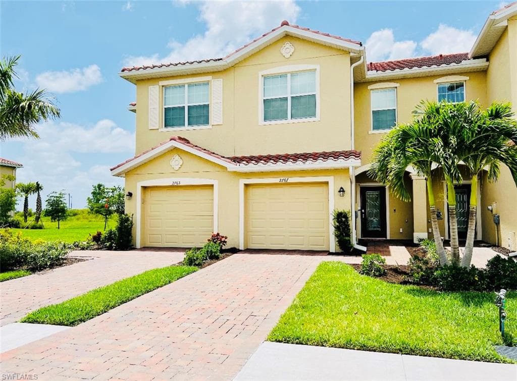 2767 Citrus ST NAPLES, FL 34120