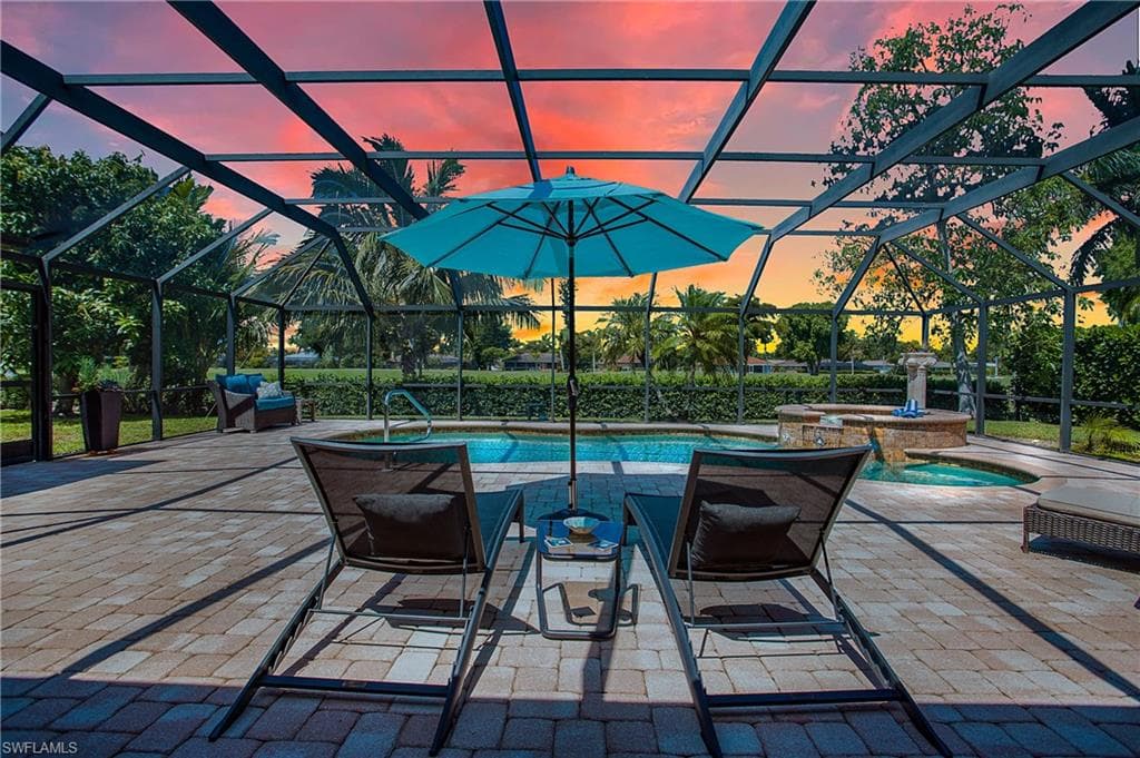 378 Torrey Pines PT NAPLES, FL 34113