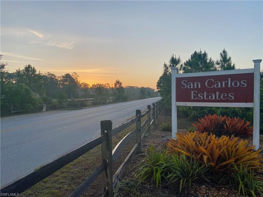 24742 Claire ST BONITA SPRINGS, FL 34135