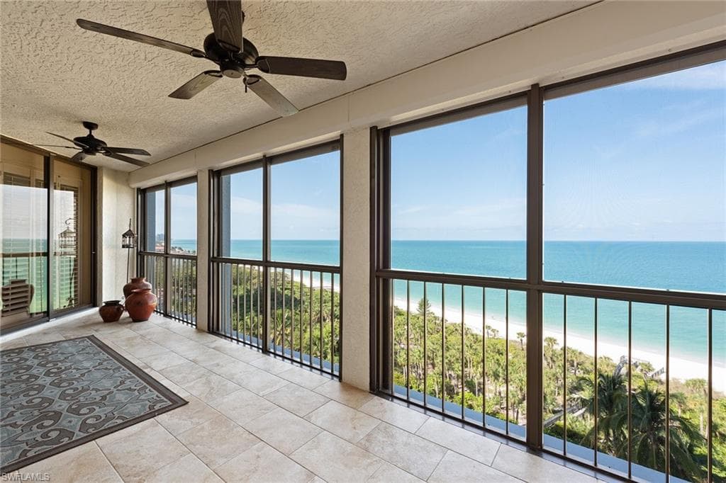 8171 Bay Colony DR 903 NAPLES, FL 34108