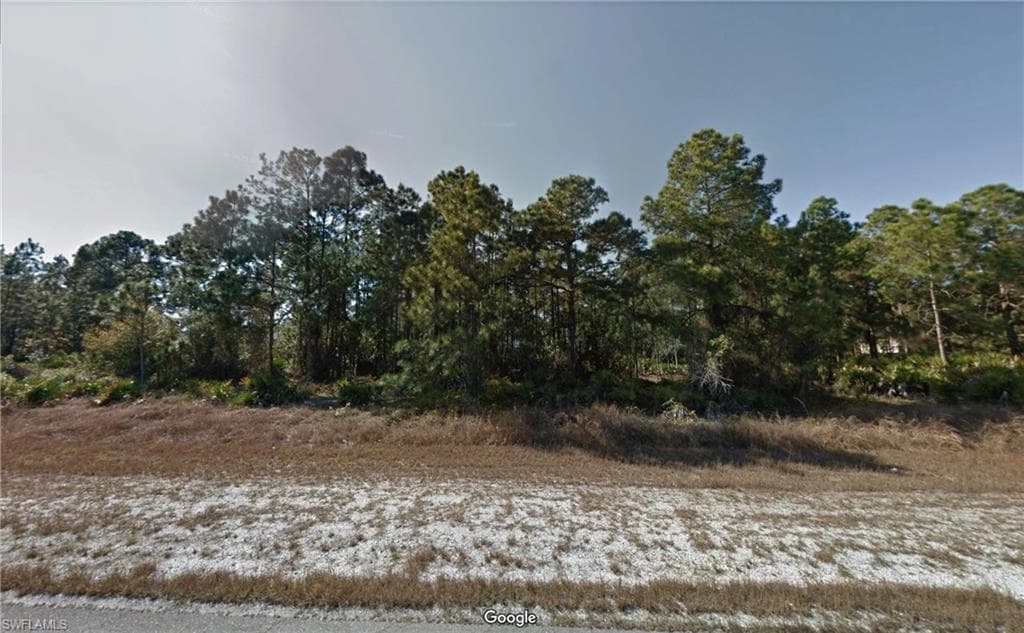 516 Eisenhower BLVD LEHIGH ACRES, FL 33974