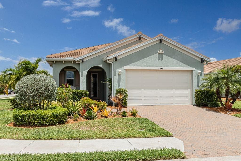 10543 Severino LN FORT MYERS, FL 33913