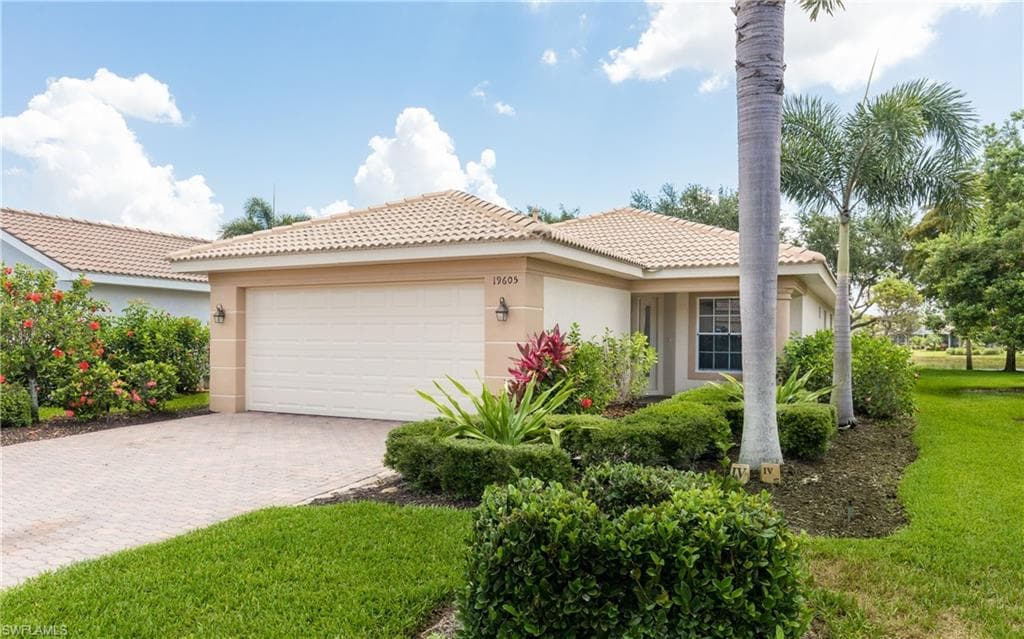 19605 Tesoro WAY ESTERO, FL 33967