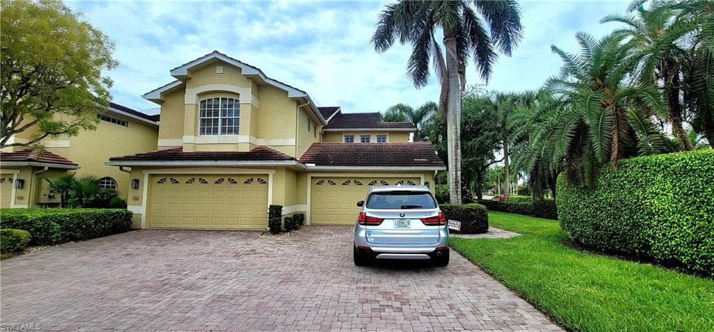 5970 Pinnacle LN 2802 NAPLES, FL 34110