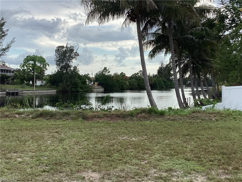 2518 El Dorado BLVD N CAPE CORAL, FL 33993