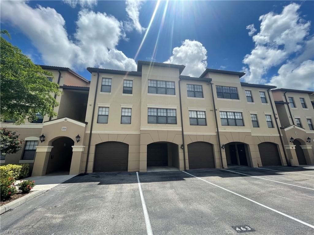 12936 Violino LN 203 NAPLES, FL 34105