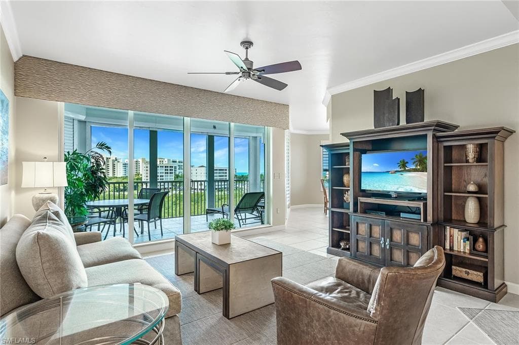 315 Dunes BLVD 503 NAPLES, FL 34110