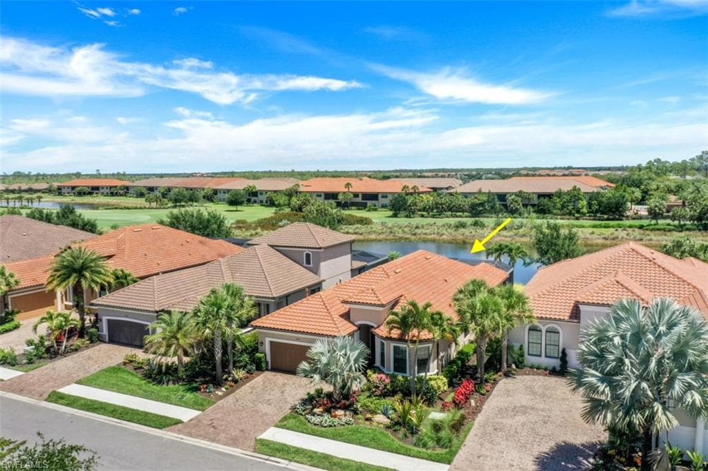 8701 Cavano ST NAPLES, FL 34119