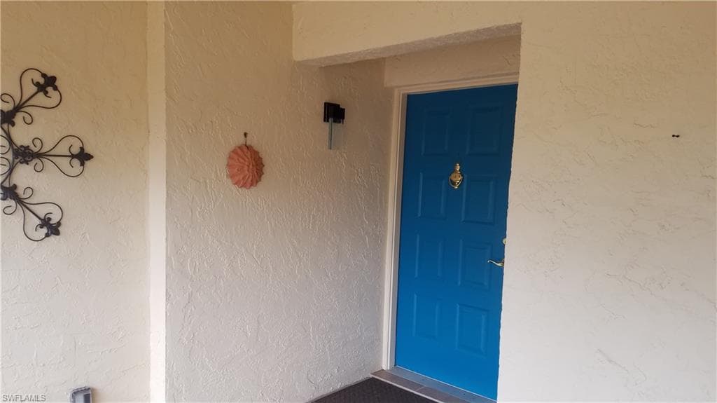 616 Foxtail CT 616 NAPLES, FL 34104