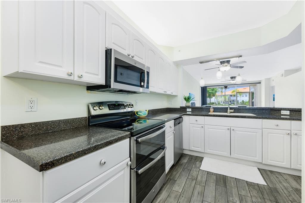 7564 Silver Trumpet LN 102 NAPLES, FL 34109