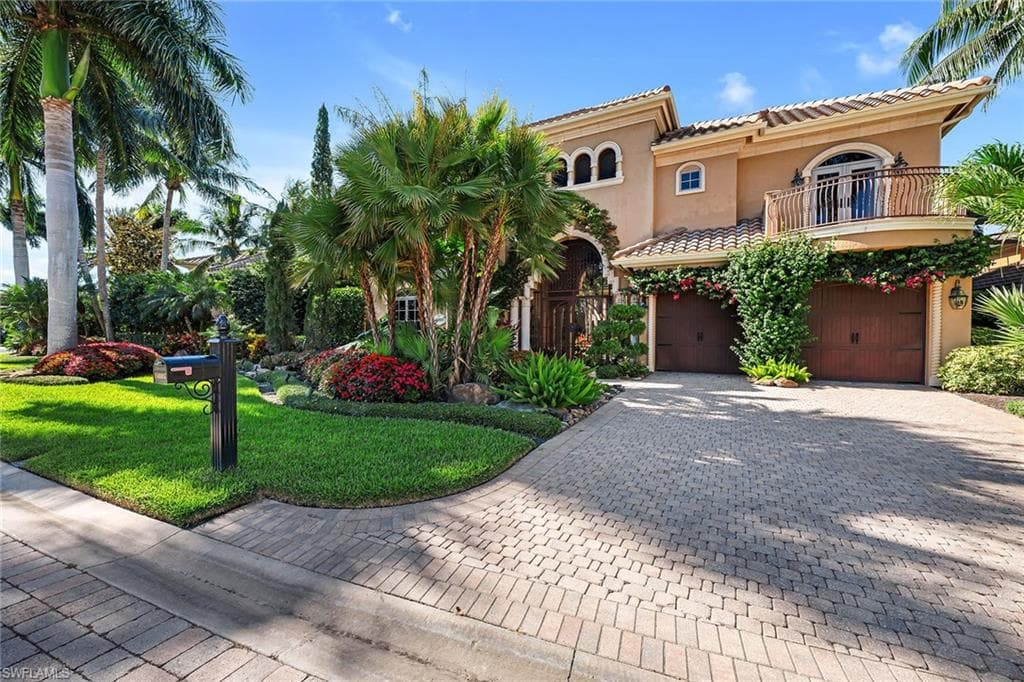 14885 Bellezza LN NAPLES, FL 34110