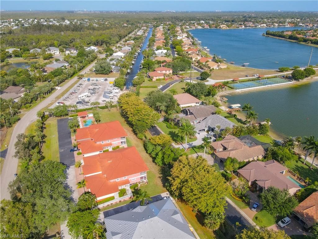 5430 Park RD 4 FORT MYERS, FL 33908